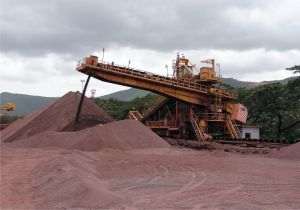China extends freeze on BHP iron ore purchases